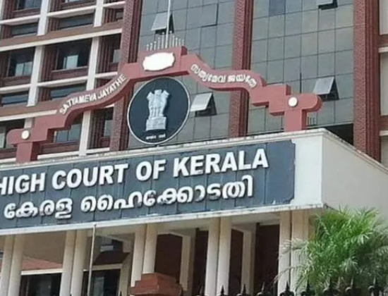 Kerala High Court dismisses petition asking to display saffron flag in Muthupilakkadu Sree Parthasarathy temple [ Kerala, India ]